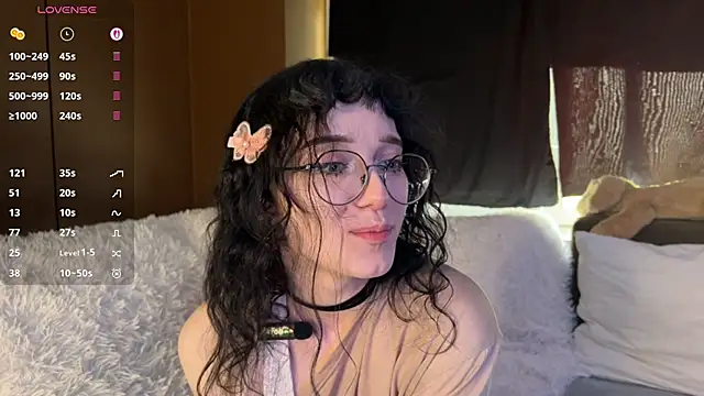 Snapshot of Baby_raff chatting on May 21, 9:28 am Baby raff online show from May 21, 9:28 am