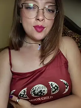 Lilith Desire online show from June 16, 3:50 am