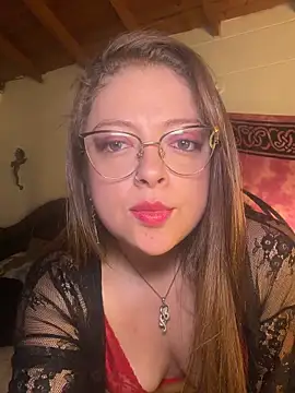 Lilith Desire online show from May 6, 1:15 pm