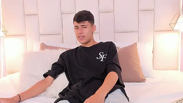 JacobFerrer online show from May 21, 5:43 pm