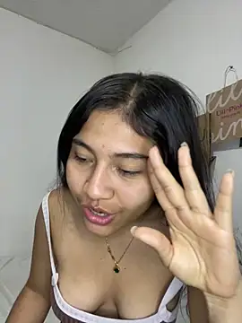 Snapshot of Xaannder chatting on June 19, 1:33 am Xaannder online show from June 19, 1:33 am