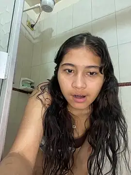 Snapshot of Xaannder chatting on May 11, 1:51 am Xaannder online show from May 11, 1:51 am