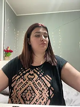 Snapshot of AureTease chatting on June 17, 6:40 pm AureTease online show from June 17, 6:40 pm