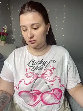 Snapshot of AureTease chatting on May 24, 6:19 pm AureTease online show from May 24, 6:19 pm