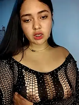 Snapshot of melisacc chatting on May 10, 12:36 am melisacc online show from May 10, 12:36 am