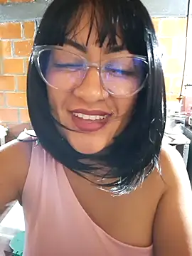 Snapshot of Eva_rossel chatting on May 12, 12:44 pm Eva rossel online show from May 12, 12:44 pm