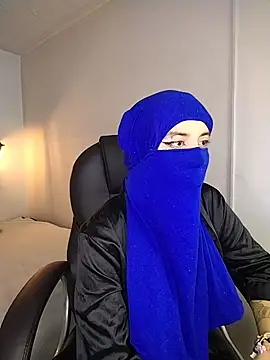 Lubnna online show from May 3, 1:22 am