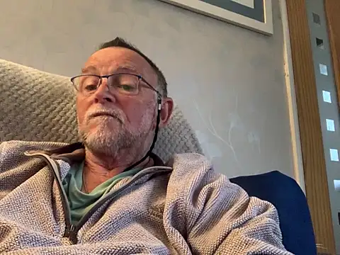 Moonraker64 online show from May 18, 6:56 pm