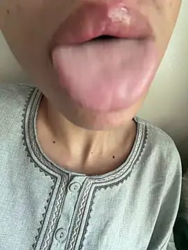 hotlips2026 online show from June 2, 6:08 pm