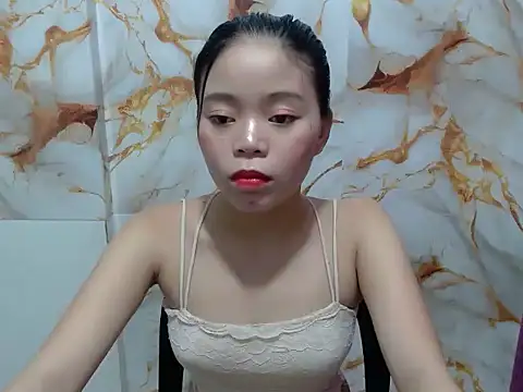 Sweet Sarah69 online show from June 23, 8:01 am