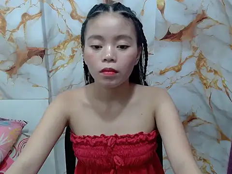 Sweet Sarah69 online show from June 26, 11:38 am