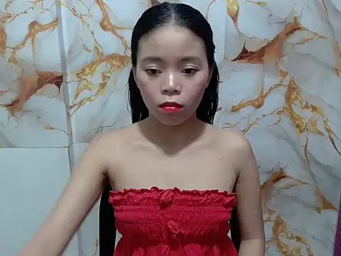 Sweet Sarah69 online show from June 24, 9:41 am
