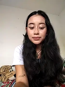 L0lita Emi12 online show from June 4, 6:56 pm