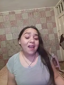 chicatraviesa24 online show from June 13, 11:56 pm