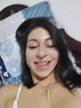 Snapshot of arianna_rouse_ chatting on May 15, 2:09 am arianna rouse online show from May 15, 2:09 am