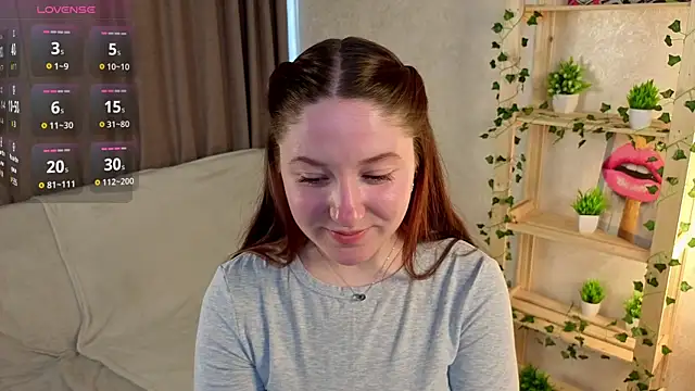 RudyLienna online show from May 25, 4:23 am