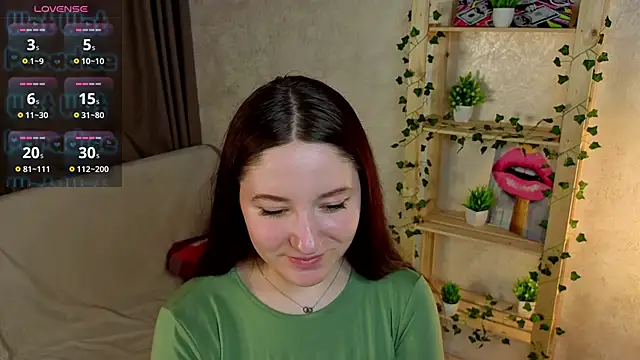 RudyLienna online show from June 2, 4:45 am