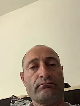 vladgree online show from May 10, 7:23 am