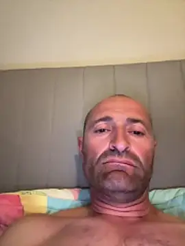 vladgree online show from May 4, 1:58 pm
