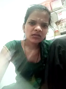 Snapshot of Student_garl_1 chatting on May 8, 4:11 pm Student garl 1 online show from May 8, 4:11 pm