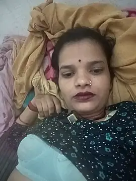 Snapshot of Student_garl_1 chatting on June 19, 4:46 pm Student garl 1 online show from June 19, 4:46 pm