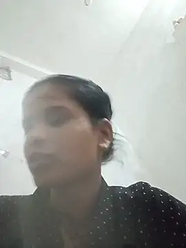 Snapshot of Student_garl_1 chatting on June 19, 12:27 am Student garl 1 online show from June 19, 12:27 am