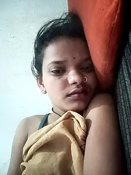 Snapshot of Student_garl_1 chatting on May 15, 10:41 pm Student garl 1 online show from May 15, 10:41 pm