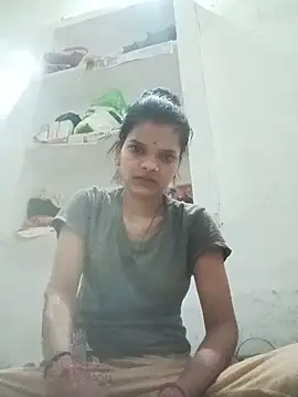 Snapshot of Student_garl_1 chatting on June 9, 1:56 pm Student garl 1 online show from June 9, 1:56 pm