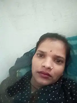 Snapshot of Student_garl_1 chatting on June 2, 8:03 am Student garl 1 online show from June 2, 8:03 am