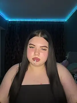 ElyBabyX online show from July 4, 7:07 pm