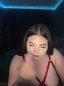 ElyBabyX online show from June 8, 8:20 pm