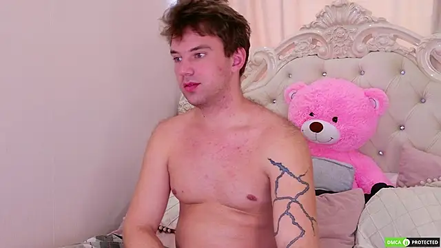 ArthurMeyers online show from May 23, 4:22 am