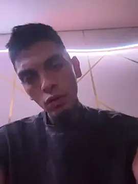 eldelostrucos online show from May 5, 2:58 am