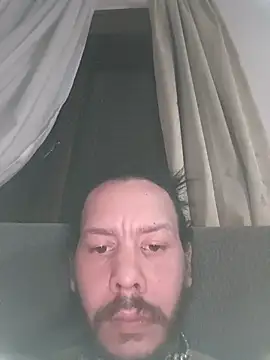 mettiu29 online show from May 10, 11:39 pm