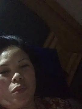 Snapshot of nidejiejie chatting on May 20, 4:37 pm nidejiejie online show from May 20, 4:37 pm