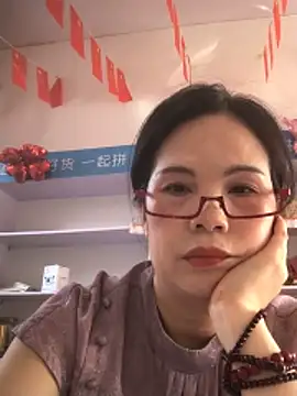 Snapshot of nidejiejie chatting on June 15, 2:34 am nidejiejie online show from June 15, 2:34 am