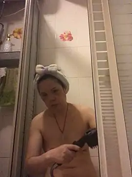 Snapshot of nidejiejie chatting on June 14, 2:29 pm nidejiejie online show from June 14, 2:29 pm