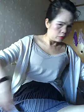 Snapshot of nidejiejie chatting on May 7, 4:50 am nidejiejie online show from May 7, 4:50 am