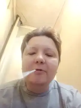 Snapshot of Tina_Mirabella chatting on June 1, 12:49 pm Tina Mirabella online show from June 1, 12:49 pm