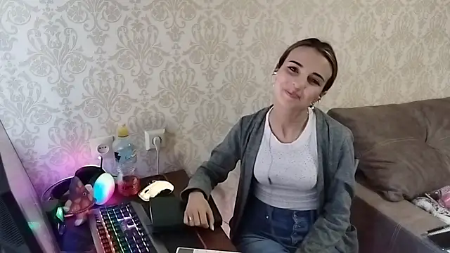 By Mira online show from May 4, 4:32 pm
