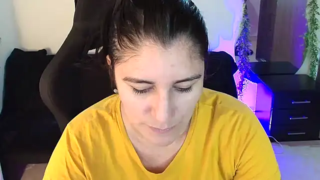 LUCYMILF SEXY online show from May 25, 5:55 pm