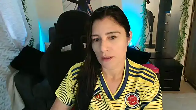 LUCYMILF SEXY online show from June 17, 3:33 pm