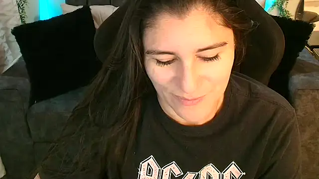 LUCYMILF SEXY online show from May 30, 2:55 pm