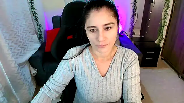 LUCYMILF SEXY online show from July 24, 11:28 am