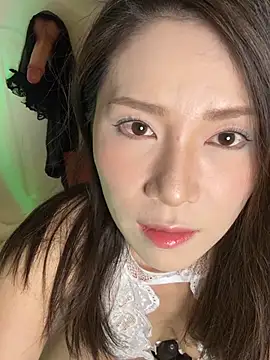 Zara ZZ online show from May 4, 11:46 am