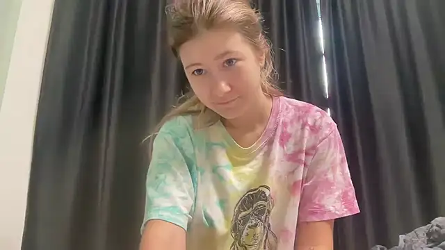 GraceCook  online show from August 3, 1:28 pm