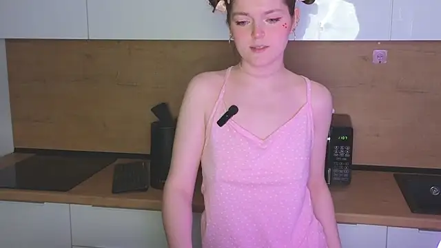 Annpopsy online show from June 2, 8:53 pm