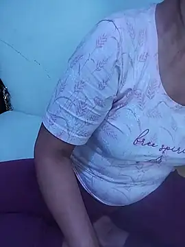 amira567 online show from June 3, 1:23 pm
