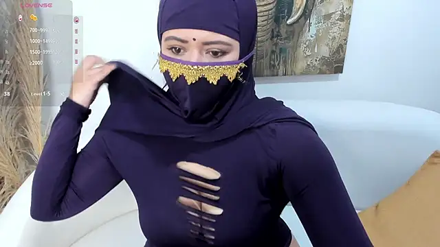 Snapshot of yasmin_dina chatting on May 8, 1:26 pm yasmin dina online show from May 8, 1:26 pm