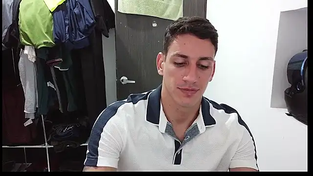 RaulRico online show from May 17, 4:12 am